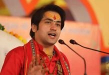 ‘उधार नहीं रखते हिसाब’—कुबेरेश्वर धाम से धीरेंद्र शास्त्री का सख्त संदेश