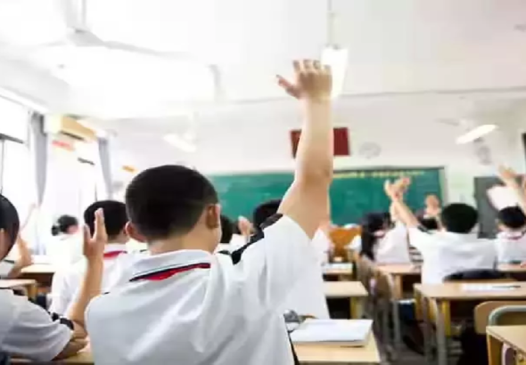 CG : आज से स्कूल बंद, स्टूडेंट्स को गर्मी छुट्टी दी गई …