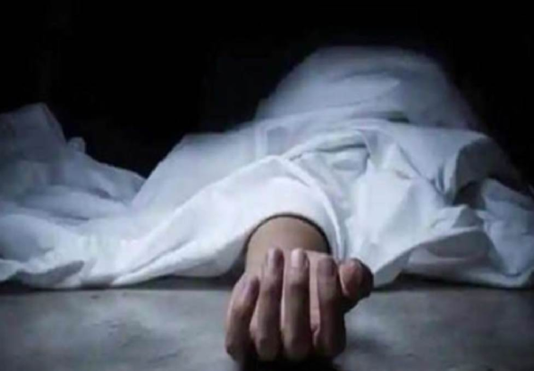 CG : छत से गिरकर युवक की मौत, युवती गंभीर—प्रेम प्रसंग की आशंका…