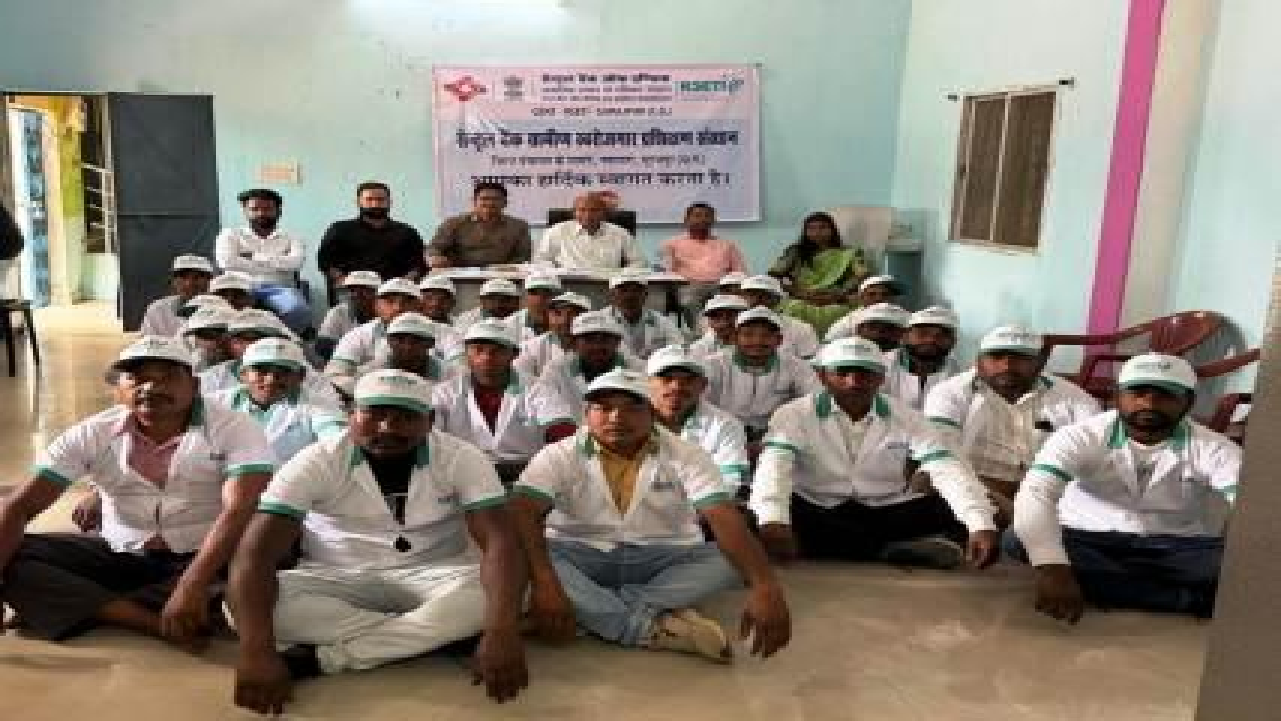 CG : सेंट्रल बैंक आरसेटी सूरजपुर : एक साथ तीन ब्लॉकों में राजमिस्त्री प्रशिक्षण संपन्न…