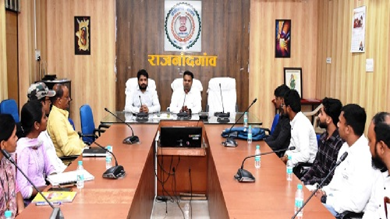 राजनांदगांव : जनगणना 2027 की तैयारी के लिए तकनीकी सहायकों को दिया गया प्रशिक्षण …