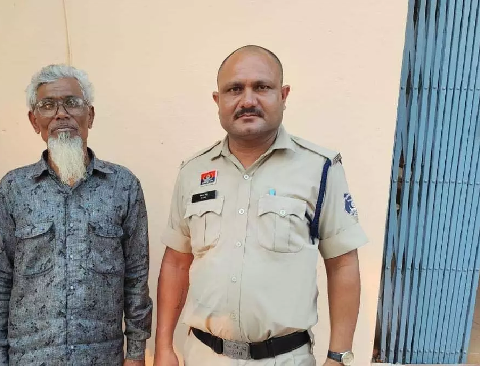 CG : धमधा में जुआ खेलते दो आरोपी गिरफ्तार, 4,300 रुपये नगद व मोबाइल जब्त …