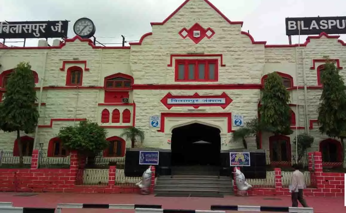 CG : यात्री सुविधा सर्वोच्च प्राथमिकता: दक्षिण पूर्व मध्य रेलवे द्वारा आधुनिक सुविधाओं का व्यापक विस्तार …