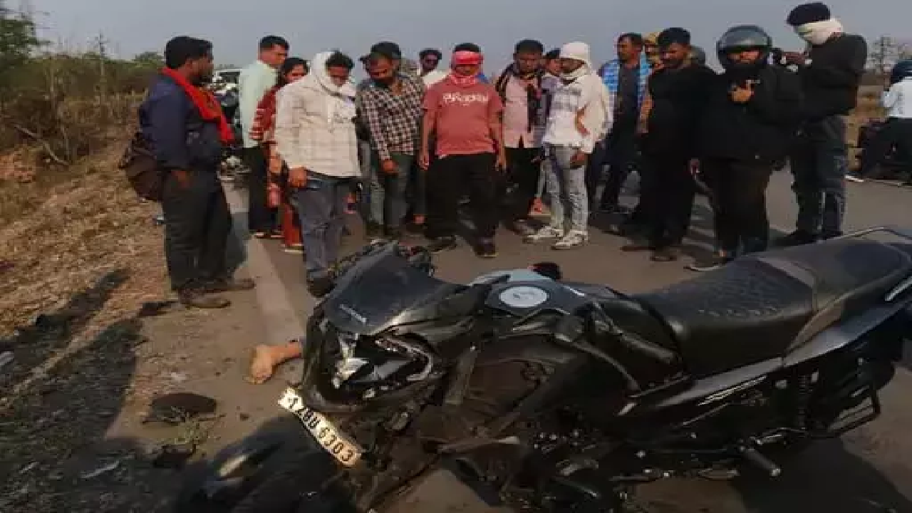 CG : सेना के वाहन से टकराई बाइक, युवक की मौत …