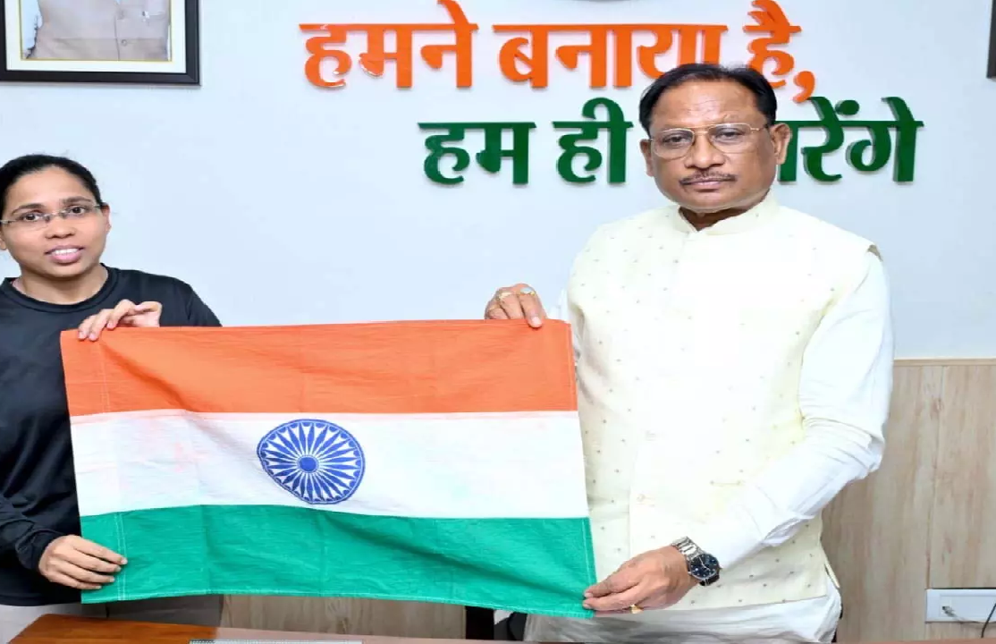 CG : पर्वतारोही अमिता श्रीवास ने की CM साय से मुलाकात ...