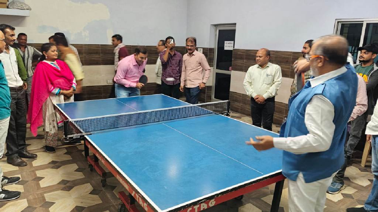 CG : स्व. सत्येंद्र गुमास्ता स्मृति टेबल टेनिस प्रतियोगिता शुरू, पहले दिन 17 मुकाबले …
