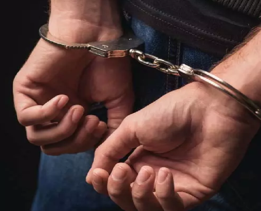 CG : कल्याण ज्वेलर्स के कर्मचारी पर गोल्ड स्कीम में 5.72 लाख की ठगी का आरोप, गिरफ्तार …