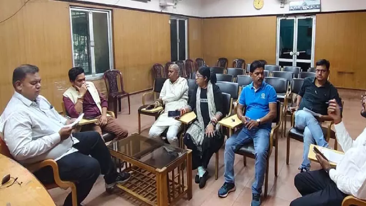 CG : रायपुर प्रेस क्लब द्वारा हिंदी पत्रकारिता के 200 वर्ष पूर्ण होने पर भव्य उत्सव का आयोजन …